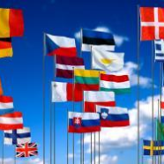 LA  DEBOLEZZA  POLITICA  ED  ECONOMICA  DELL’UNIONE  EUROPEA